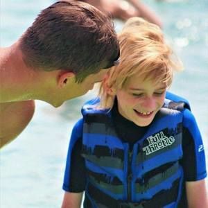 Meet your Posher, Devin